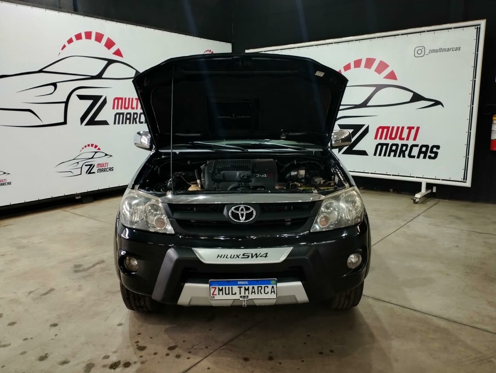 Imagem do veículo  TOYOTA HILUX SW4